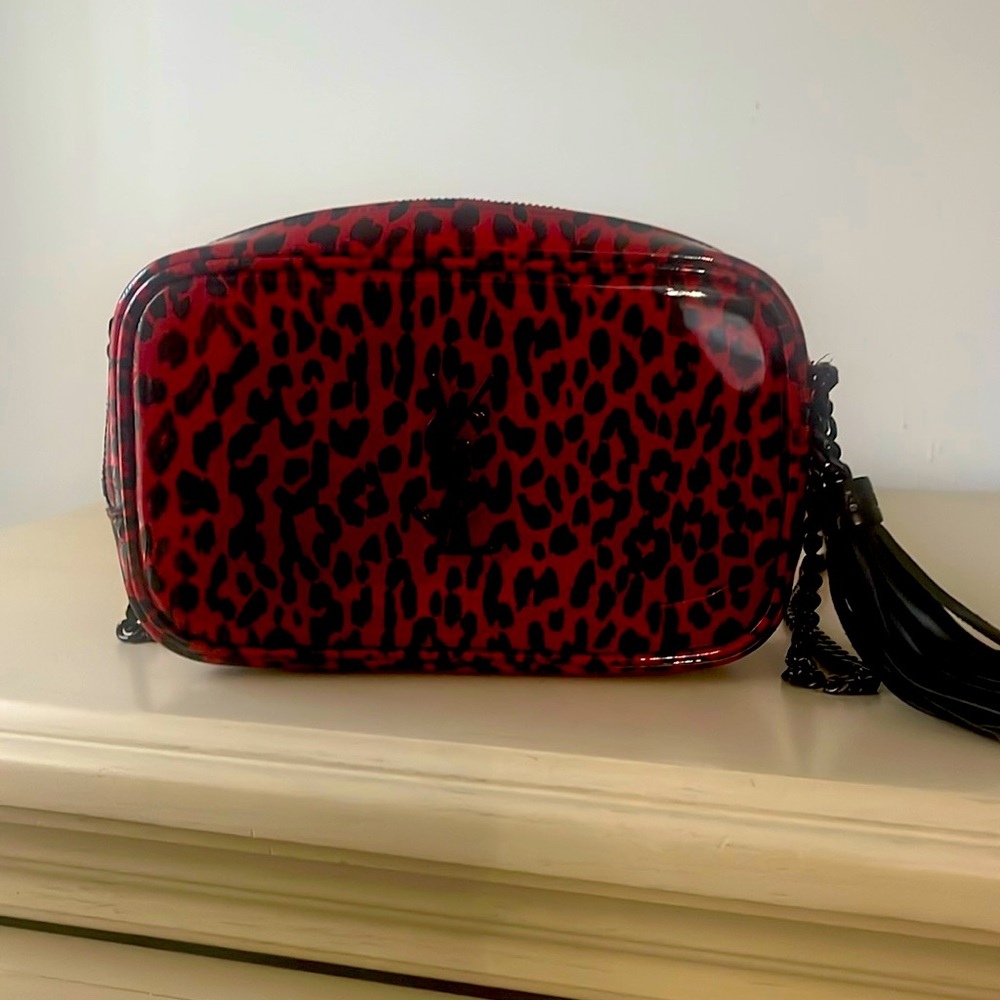 NWOT YSL bag, cross body with black chain strap